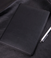 得力7902皮面筆記本(黑)80張-32K